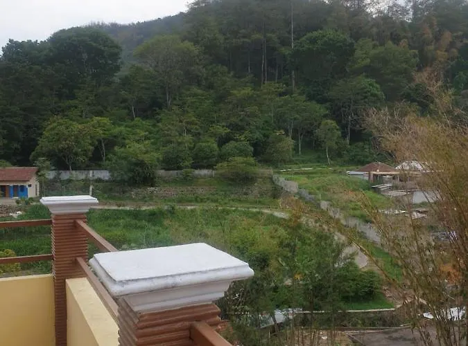 Villa Bugenville Songgoriti Batu 